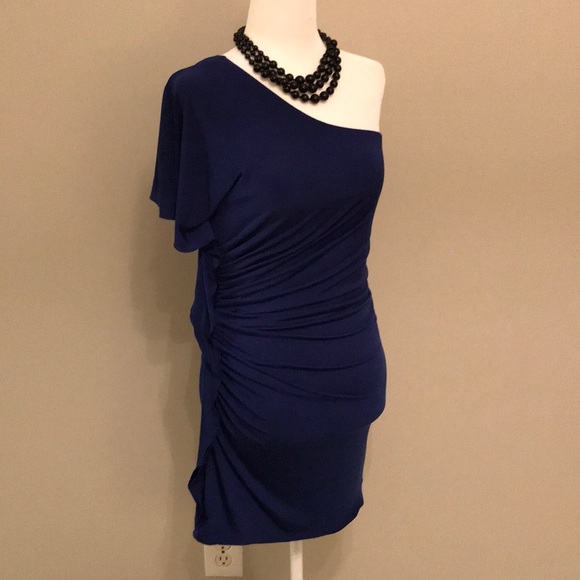 Express Dress - Picture 2 of 4